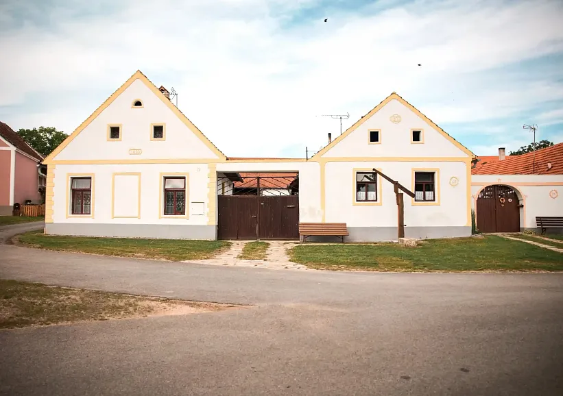 Holašovice