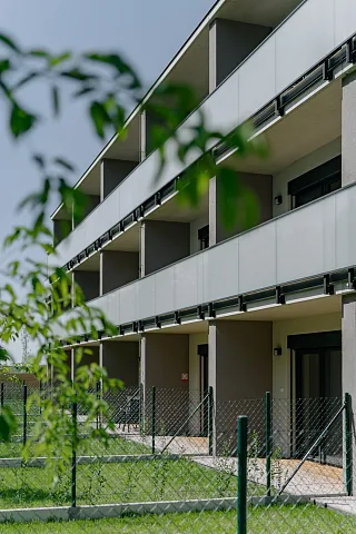 I 1.8
