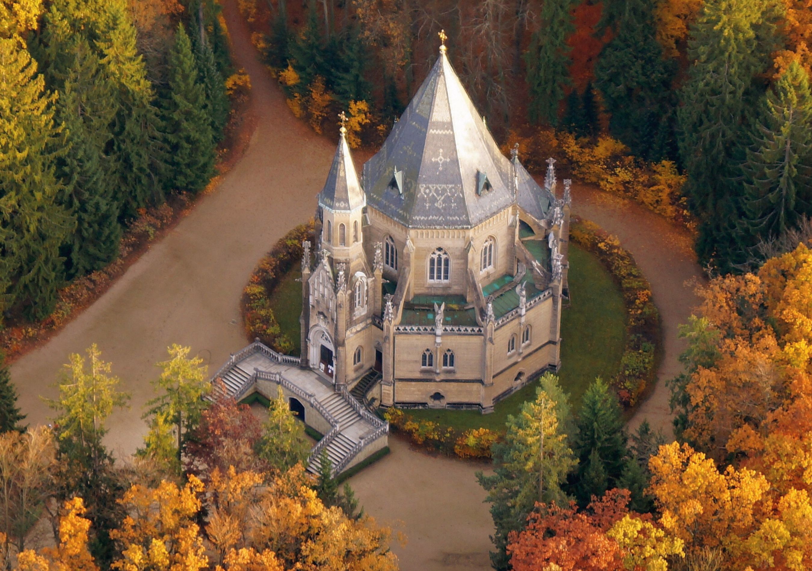 Schwarzenberská hrobka v Třeboni